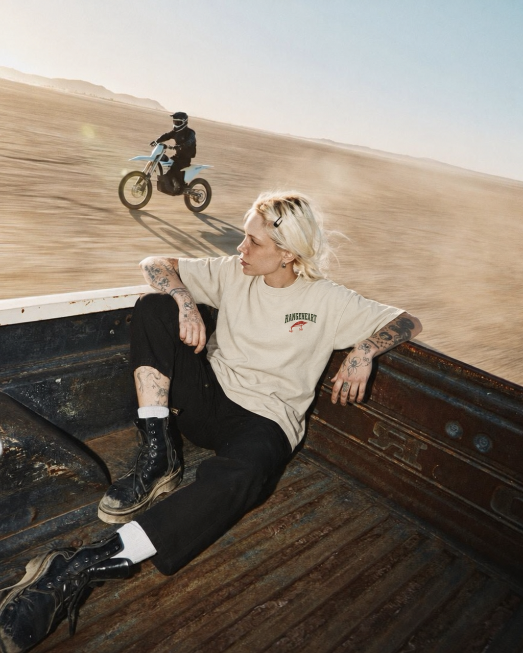 RANGEHEART Catch Me If You Can Boxy Tee worn in its candid lifestyle scene